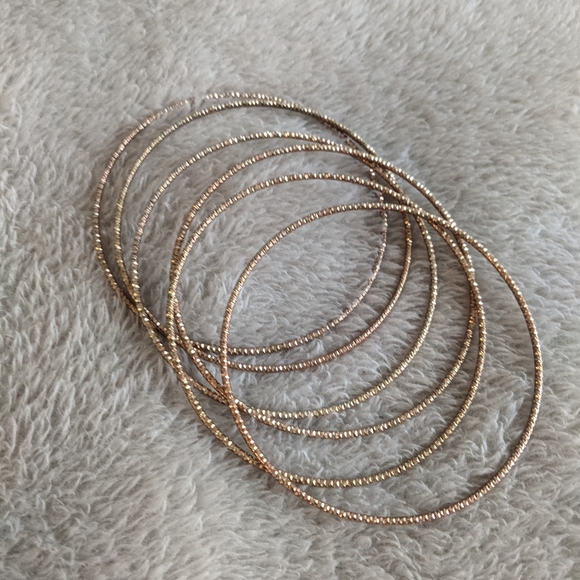 Bangle collection - Picture 2 of 5